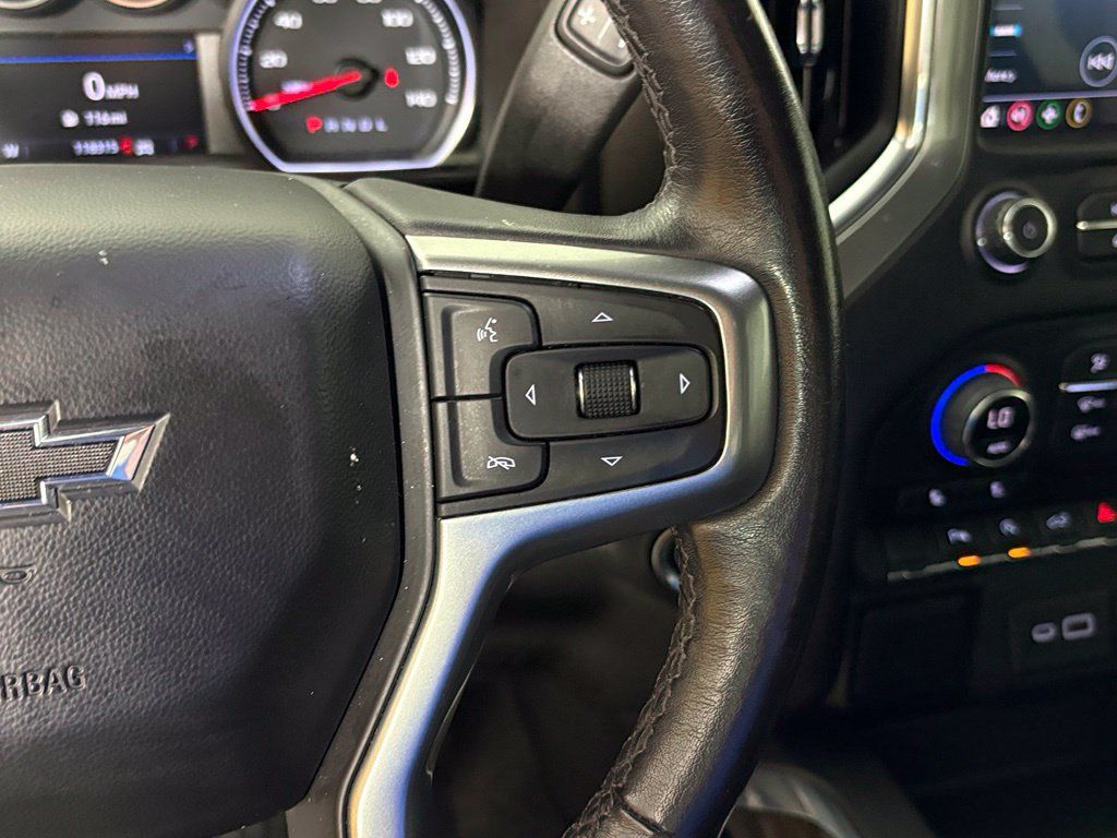 Certified 2022 Chevrolet Silverado 1500 RST AWD/4WD image 25