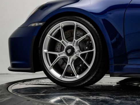 Used 2022 Porsche 911 GT3 image 91