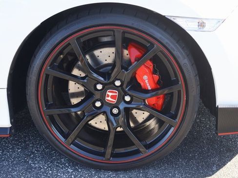 Used 2019 Honda Civic Type R image 10