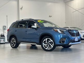 Used 2022 Subaru Forester Touring w/ Popular Package #2 AWD/4WD video 2
