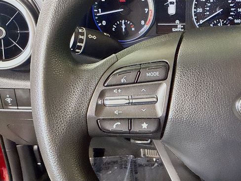 Used 2022 Hyundai Kona SE FWD image 14