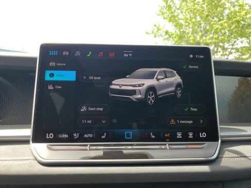 New 2026 Volkswagen Tiguan SE R-Line FWD image 19