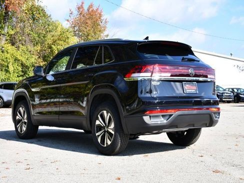 New 2026 Volkswagen Atlas Cross Sport SE image 5