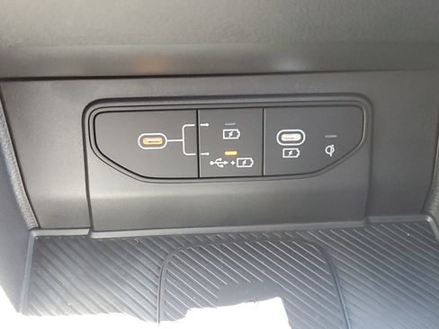 New 2026 Kia Sportage EX image 30