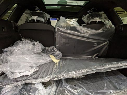 New 2026 Volvo XC60 T8 Polestar w/ Protection Package Premier AWD/4WD image 27