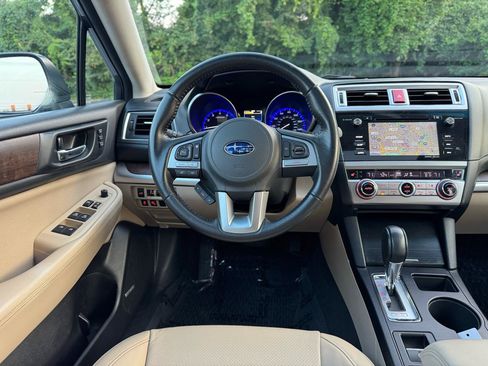 Used 2016 Subaru Outback 2.5i Limited AWD/4WD image 26