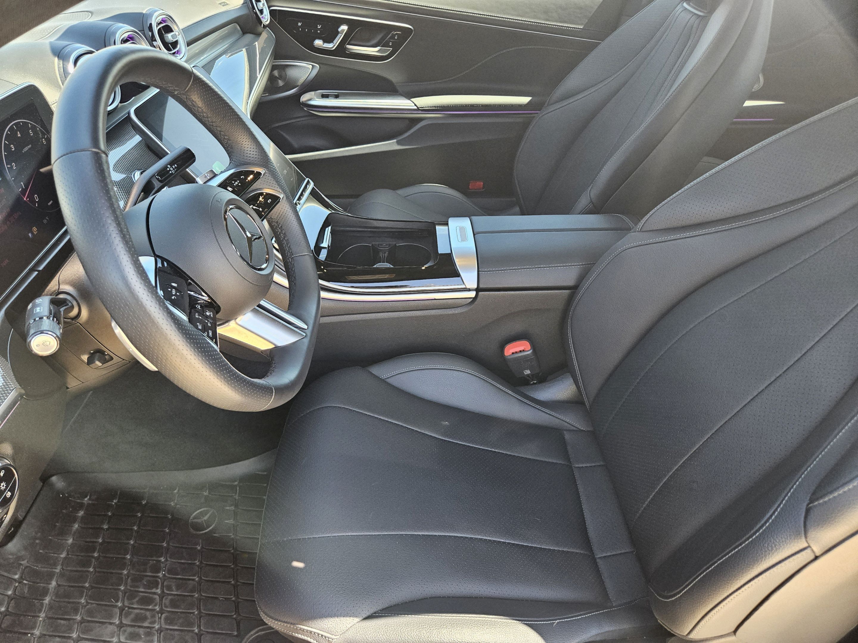 Certified 2024 Mercedes-Benz CLE 300 4MATIC Coupe image 5