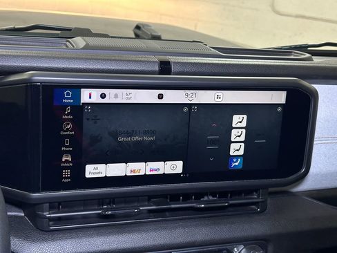 Certified 2024 Jeep Wrangler Sport S image 35