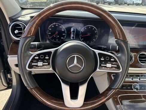 Used 2020 Mercedes-Benz E 350 Sedan image 22