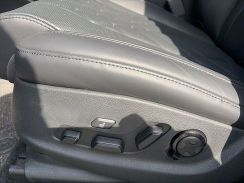 Used 2026 Genesis GV80 3.5T Prestige image 15