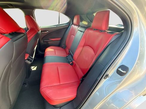 Used 2023 Lexus UX 250h F Sport AWD/4WD image 20