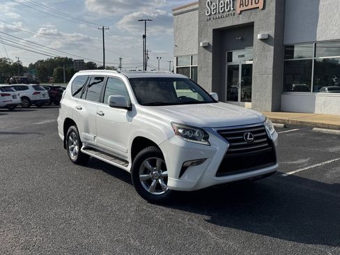 Used 2016 Lexus GX 460 w/ Comfort Package AWD/4WD image 8
