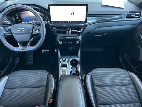 Used 2023 Ford Escape ST-Line w/ Tech Pack #1 AWD/4WD image 13