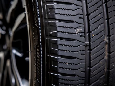 Used 2021 Ford Expedition Limited image 22