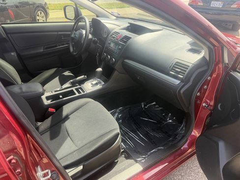 Used 2014 Subaru Impreza 2.0i AWD/4WD image 9