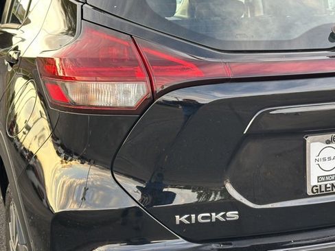 Certified 2023 Nissan Kicks SV image 14