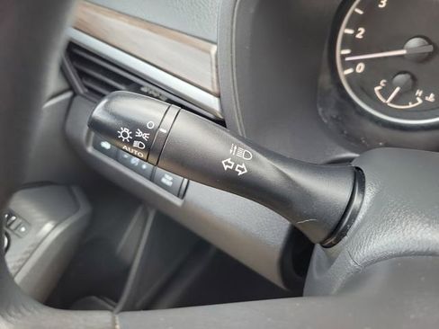 Used 2024 Nissan Altima 2.5 SV image 27