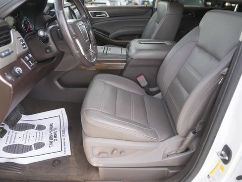 Used 2018 GMC Yukon Denali w/ Denali Ultimate Package image 9