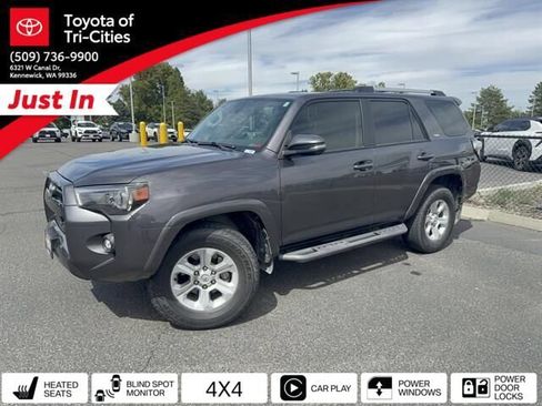 Used 2022 Toyota 4Runner SR5 Premium w/ Moonroof Package AWD/4WD image 34