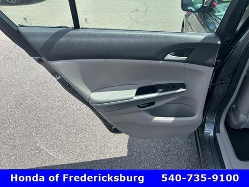 Used 2010 Honda Accord EX-L image 11