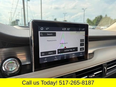 Used 2022 Lincoln Corsair AWD w/ Premium Package image 25