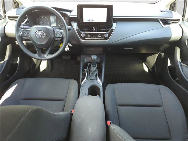 Used 2025 Toyota Corolla LE FWD image 12
