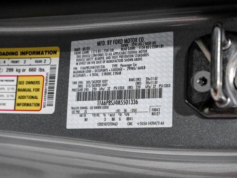 Used 2021 Ford Mustang Shelby GT500 w/ Technology Package image 51