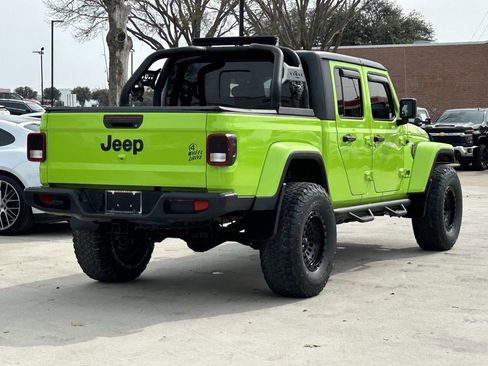 Certified 2021 Jeep Gladiator Willys image 4