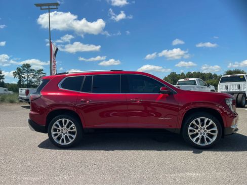 Used 2024 GMC Acadia Denali w/ Super Cruise Package FWD image 4