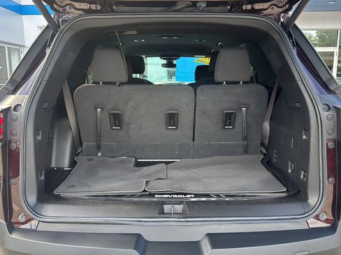 Used 2023 Chevrolet Traverse LT AWD/4WD image 26