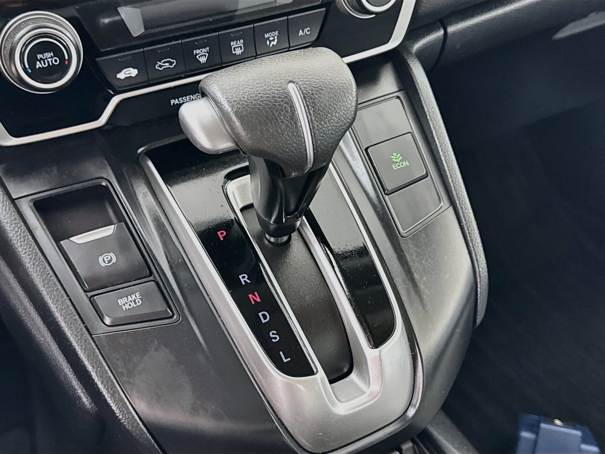 Used 2019 Honda CR-V LX image 19