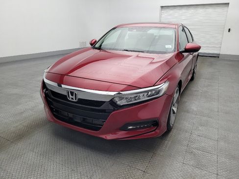 Used 2018 Honda Accord Touring image 15