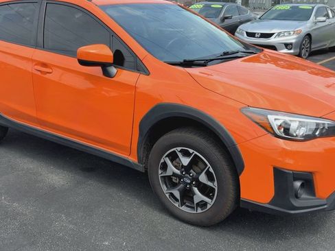 Used 2019 Subaru Crosstrek 2.0i Premium w/ Eyesight System AWD/4WD image 2