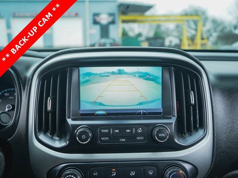 Used 2018 Chevrolet Colorado LT image 9