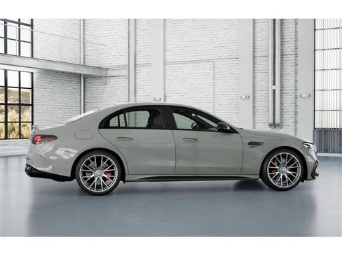 New 2026 Mercedes-Benz E 53 AMG e 4MATIC Sedan image 17