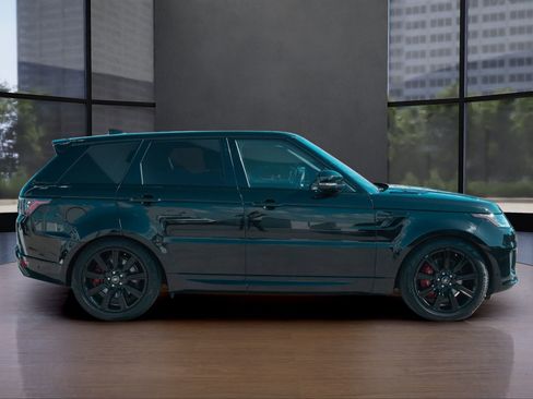 Used 2022 Land Rover Range Rover Sport HST image 10