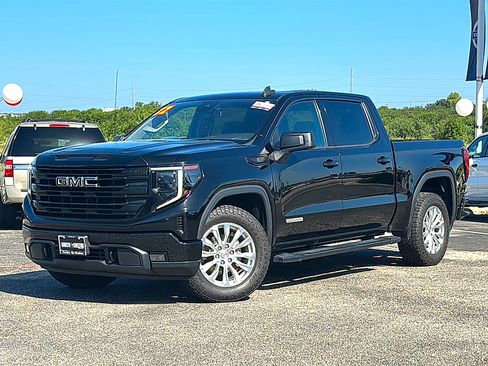 Used 2022 GMC Sierra 1500 Elevation w/ LPO, Elevation Black Package RWD image 2
