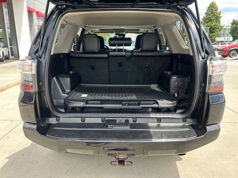 Certified 2021 Toyota 4Runner Venture w/ Moonroof Package AWD/4WD image 15