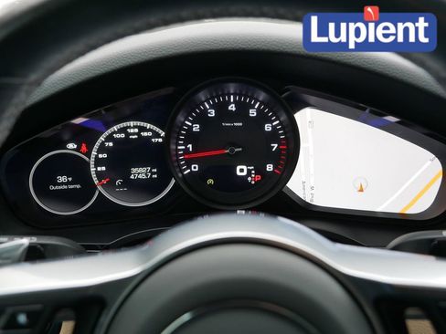 Used 2021 Porsche Cayenne Base image 24