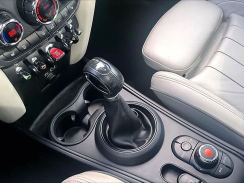 Used 2018 MINI Cooper Countryman FWD image 15