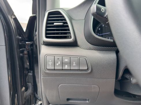 Used 2019 Hyundai Tucson Value AWD/4WD image 20