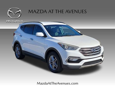 Used 2017 Hyundai Santa Fe Sport image 3