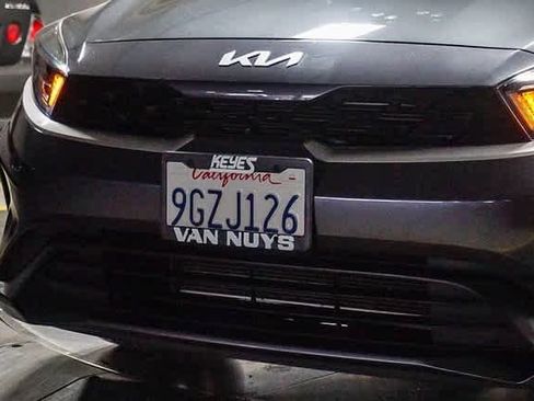 Used 2023 Kia Forte LXS image 5