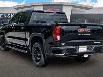 New 2026 GMC Sierra 1500 Elevation w/ Elevation Premium Package