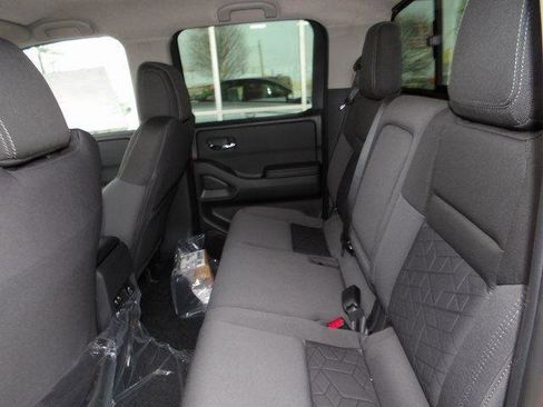 New 2026 Nissan Frontier SV w/ SV Convenience Package AWD/4WD image 15