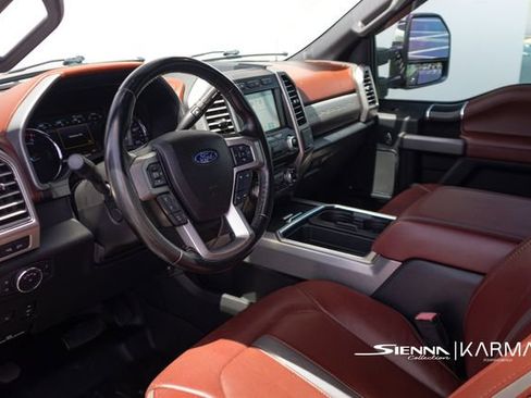 Used 2018 Ford F250 Platinum w/ Platinum Ultimate Package image 30