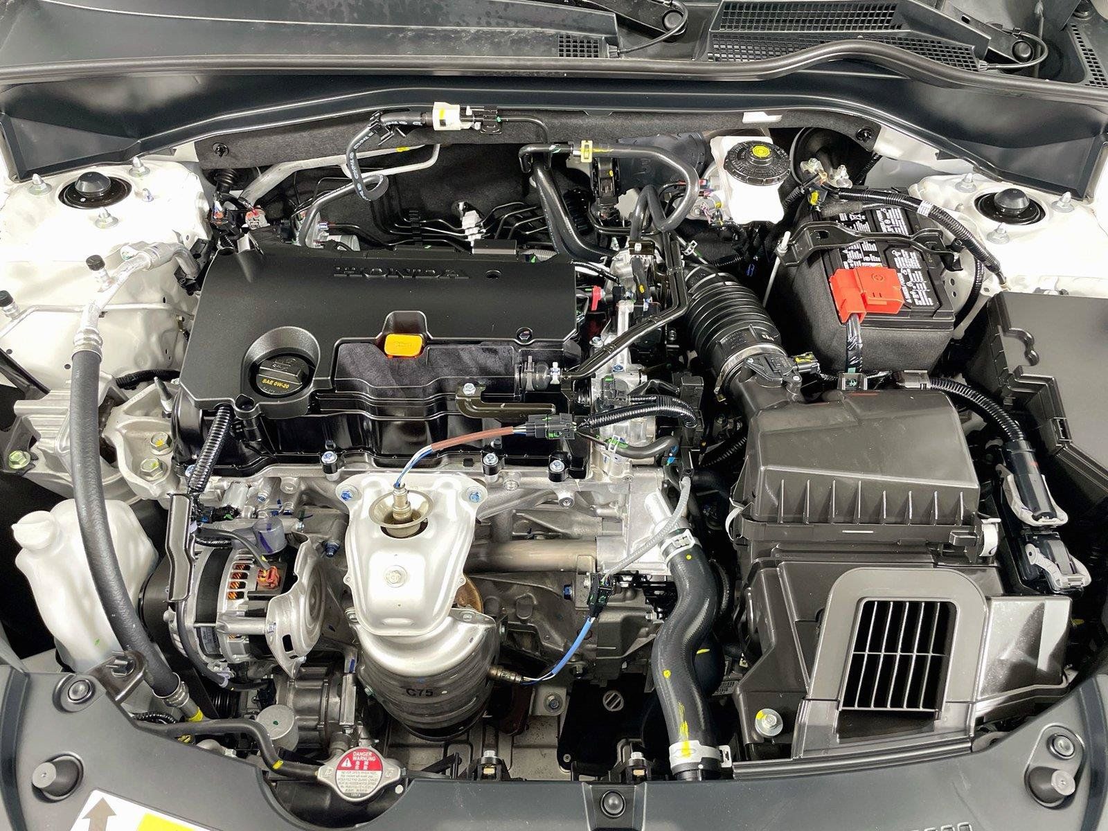 Certified 2025 Honda HR-V Sport image 33