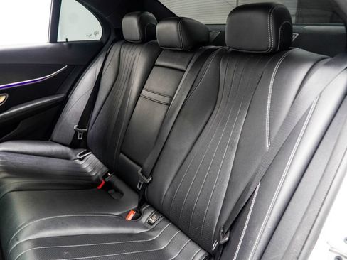 Used 2019 Mercedes-Benz E 300 image 43