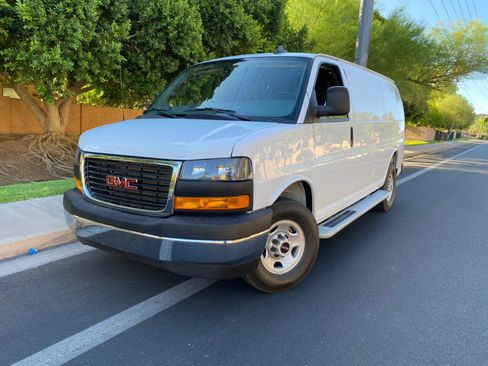 Used 2025 GMC Savana 2500 w/ Driver Convenience Package RWD image 36
