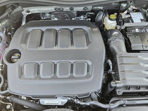 New 2026 Volkswagen Tiguan SEL R-Line AWD/4WD image 28